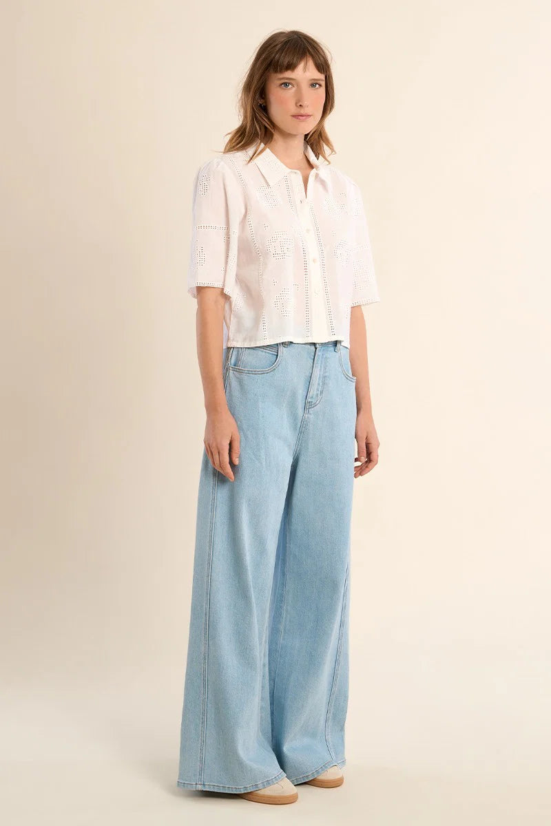 Eyelet breezy blouse