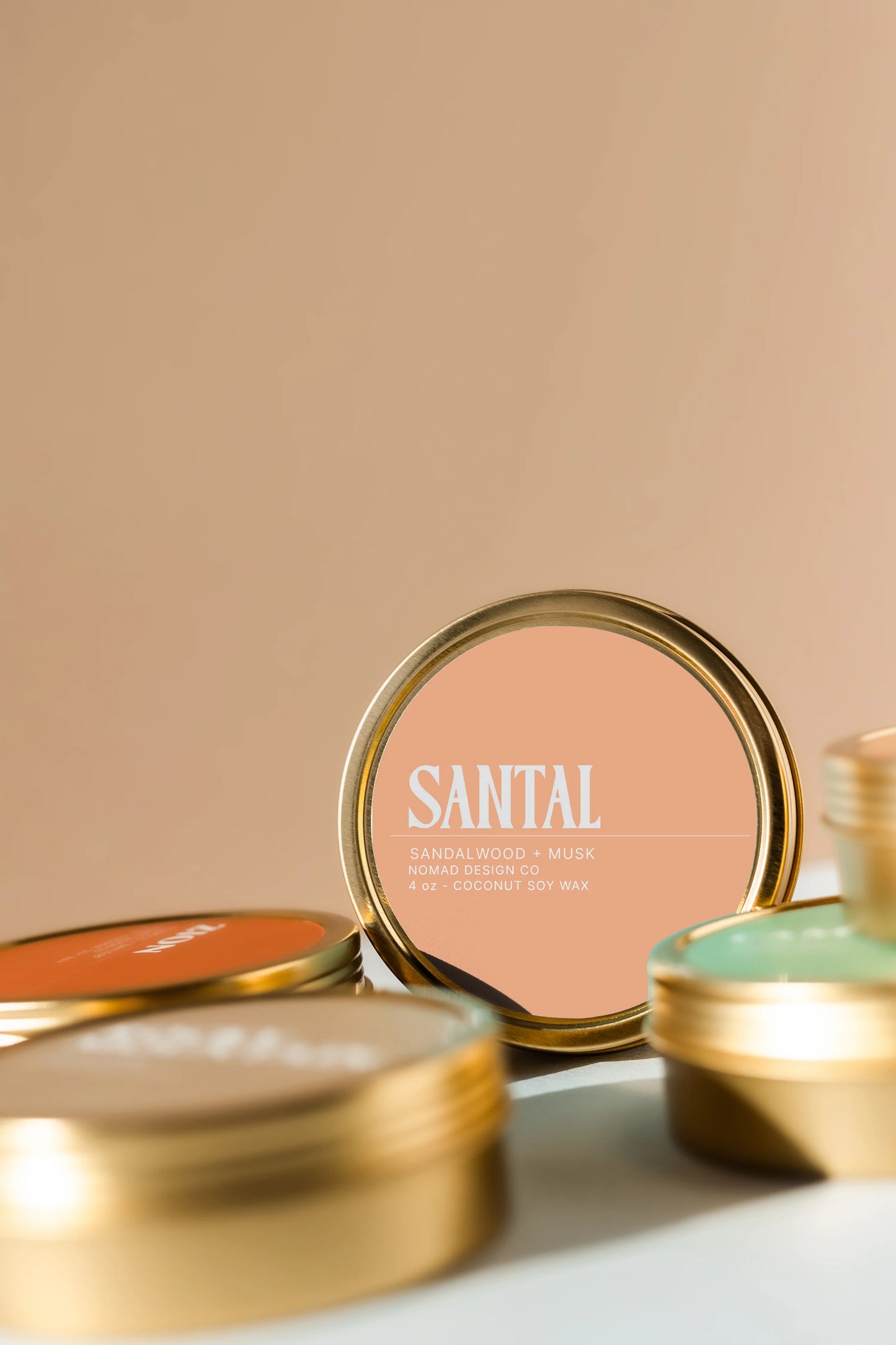 Santal candle tin