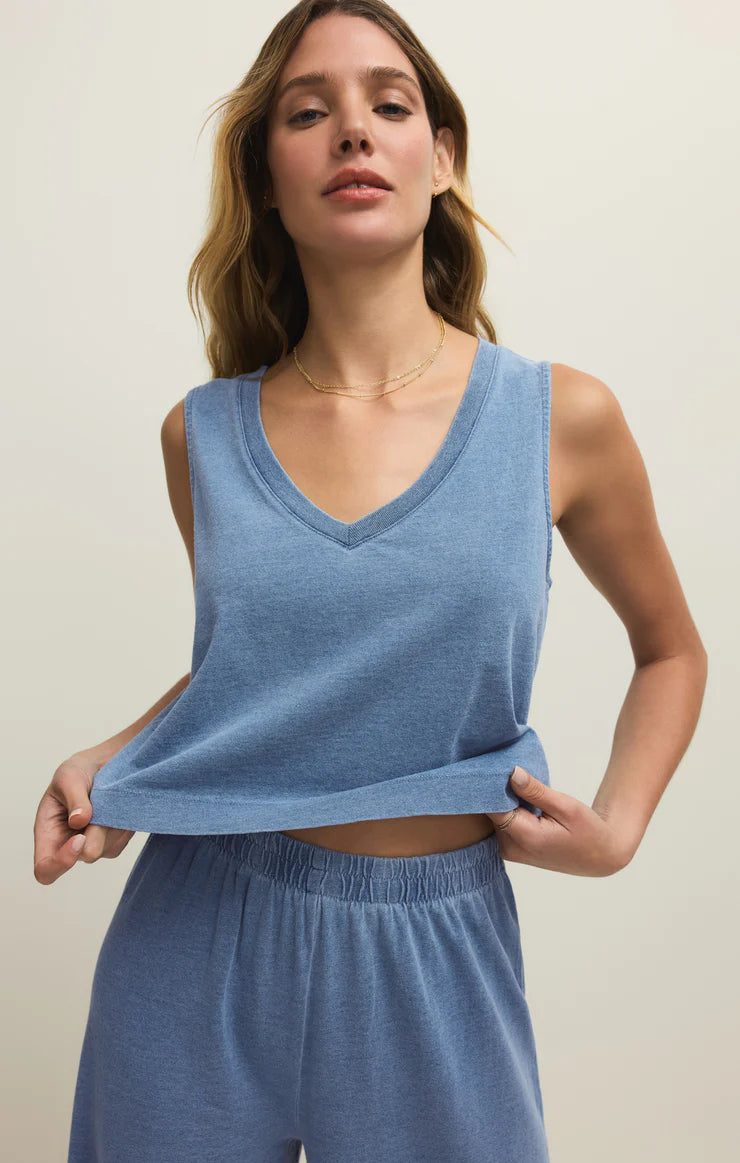 Sloane V-Neck Medium Wash