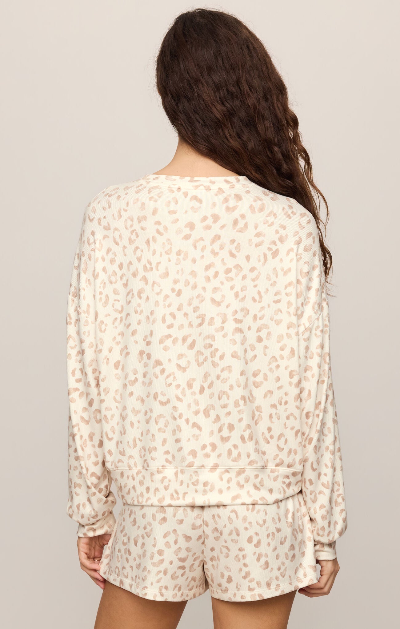 Soft Leo Lounge Top
