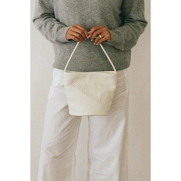Vancouver Bucket Bag