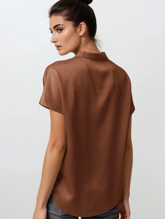 Crinkle satin v-blouse