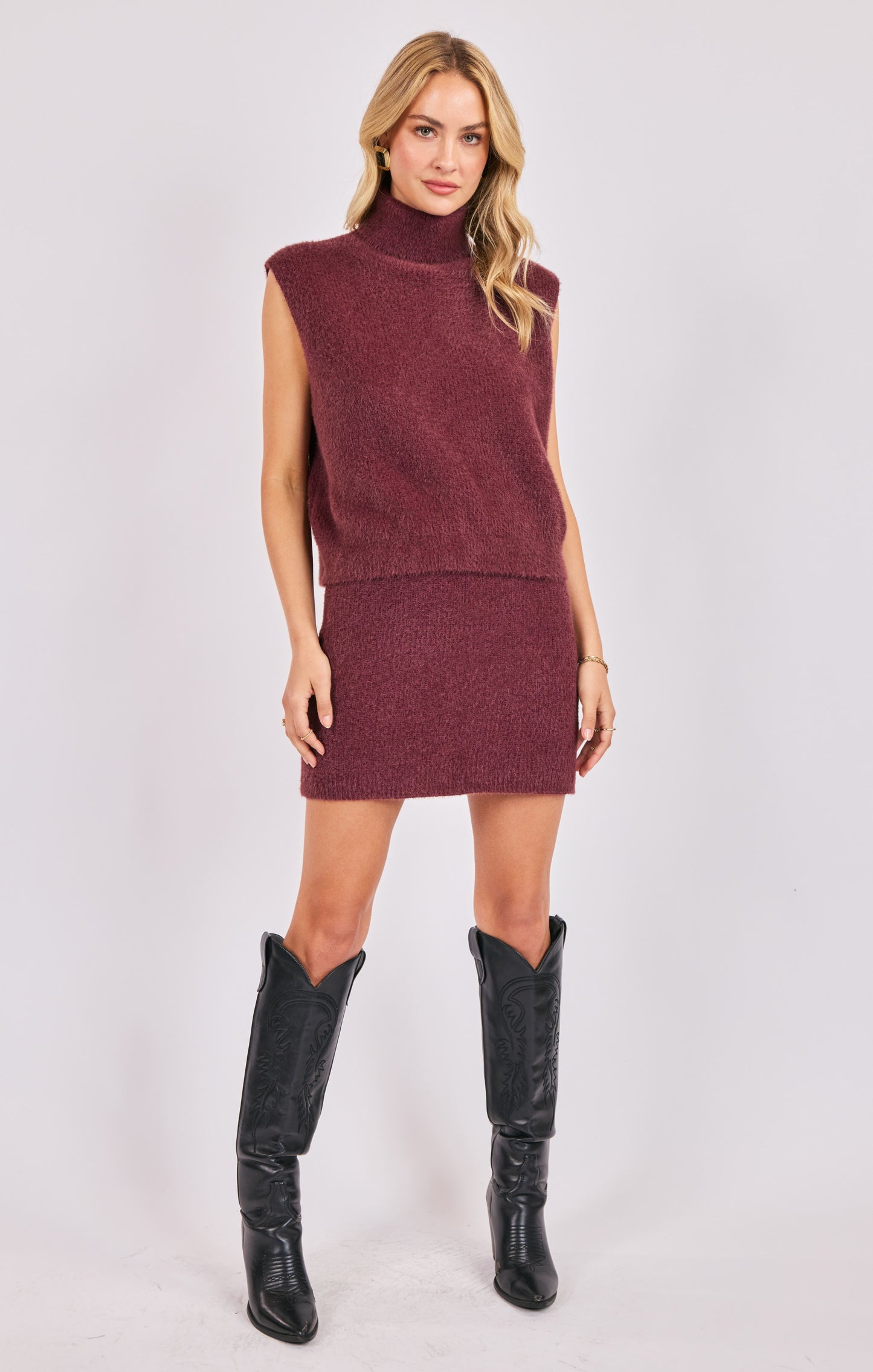 Crosbie maroon sweater skirt